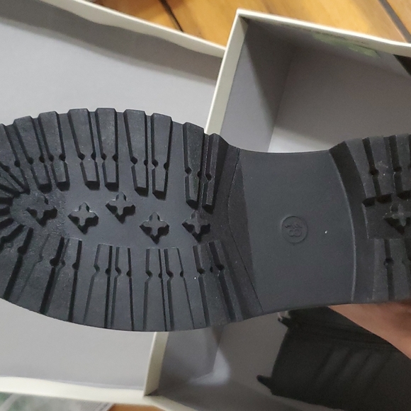 A New Day Women's Laura Gore Chelsea Boots - Picture 5 of 10